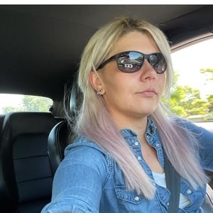 Meet your Posher, Kat